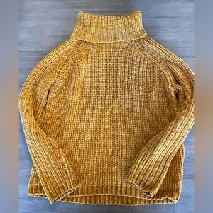 Urban Heritage Golden Turtleneck Sweater